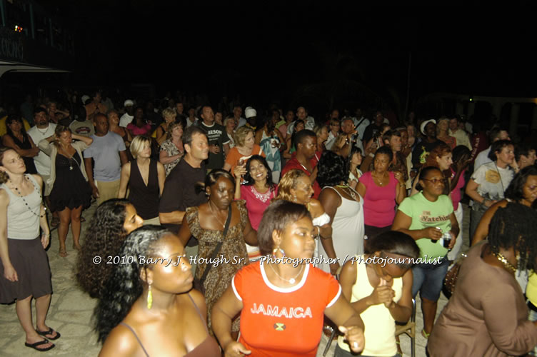 John Holt - Live in Concert - Also featuring Uprising Bank, plus DJ Gemini @ One Love Reggae Concerts Series 09/10 @ Negril Escape Resort & Spa, February 9, 2010, One Love Drive, West End, Negril, Westmoreland, Jamaica W.I. - Photographs by Net2Market.com - Barry J. Hough Sr, Photographer/Photojournalist - The Negril Travel Guide - Negril's and Jamaica's Number One Concert Photography Web Site with over 40,000 Jamaican Concert photographs Published -  Negril Travel Guide, Negril Jamaica WI - http://www.negriltravelguide.com - info@negriltravelguide.com...!