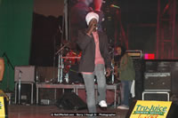 DSC_8177.jpg (54,283 bytes)