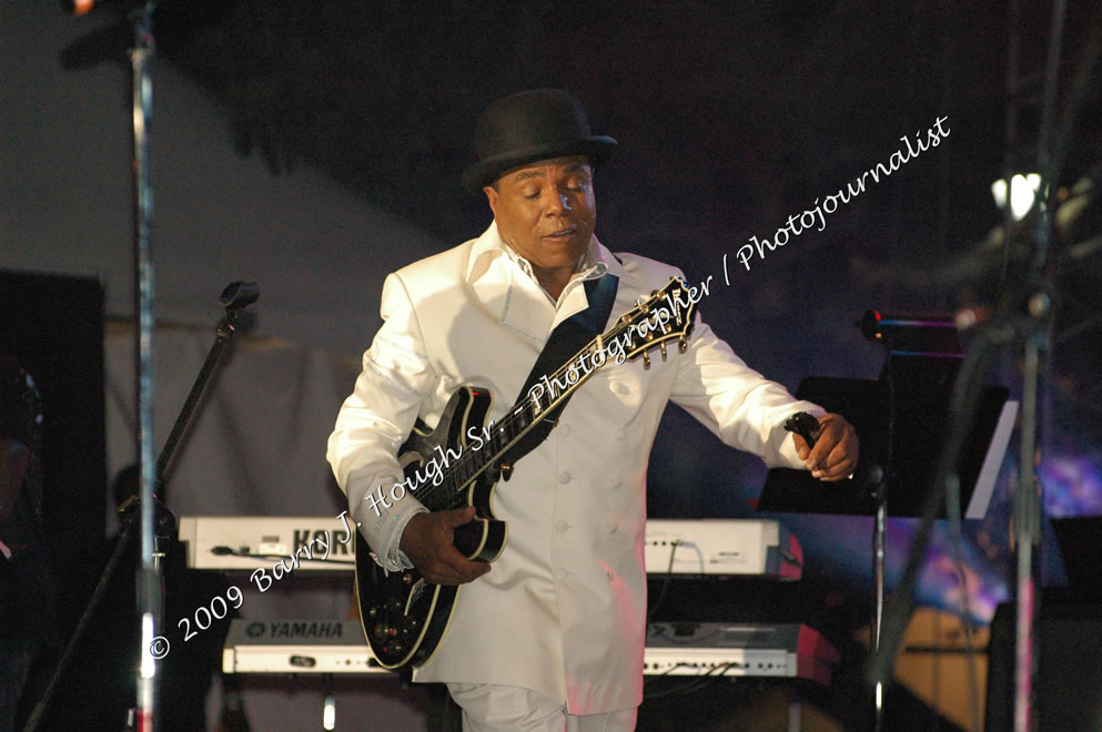  Michael Jackson - A Lifetime Achievement Award was presented to Michael Jackson and received by Tito Jackson @ Reggae Sumfest 2009 - International Night 2 - Reggae Sumfest 2009,Catherine Hall, Montego Bay, St. James, Jamaica W.I. - Saturday, July 25, 2009 - Reggae Sumfest 2009, July 19 - 25, 2009 - Photographs by Net2Market.com - Barry J. Hough Sr. Photojournalist/Photograper - Photographs taken with a Nikon D70, D100, or D300 - Negril Travel Guide, Negril Jamaica WI - http://www.negriltravelguide.com - info@negriltravelguide.com...!
