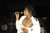 DSC_1498.jpg (53,107 bytes)