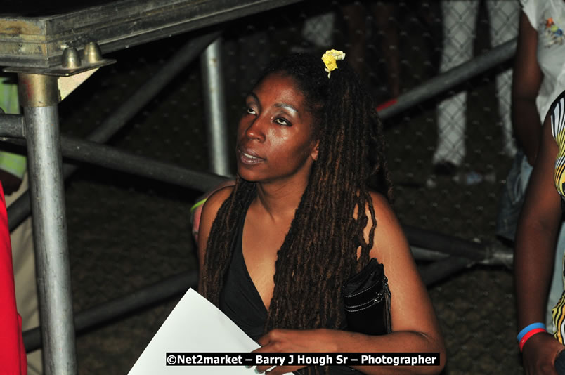 Unite The People An International Reggae Fest, Featuring: Beres Hammond, Coco T, Queen Ifrica, Khalil, Cameal Davis, Iley Dread, Rochelle, Geoffrey Star, Ras Penco, Kool DeLoy, Otis Gayle, J.McKay, Tiney Winey, Venue at Norman Manley Boulevard, Negril, Westmoreland, Jamaica - Saturday, April 4, 2009 - Photographs by Net2Market.com - Barry J. Hough Sr, Photographer/Photojournalist - Negril Travel Guide, Negril Jamaica WI - http://www.negriltravelguide.com - info@negriltravelguide.com...!